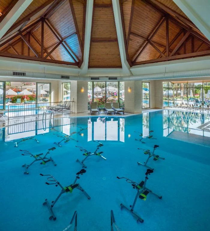 Arum Barut Collection - Fotoja 13