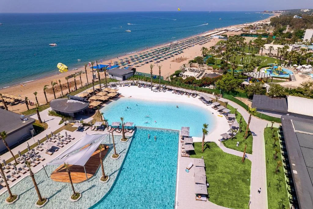 Lago Hotel - Fotoja 3