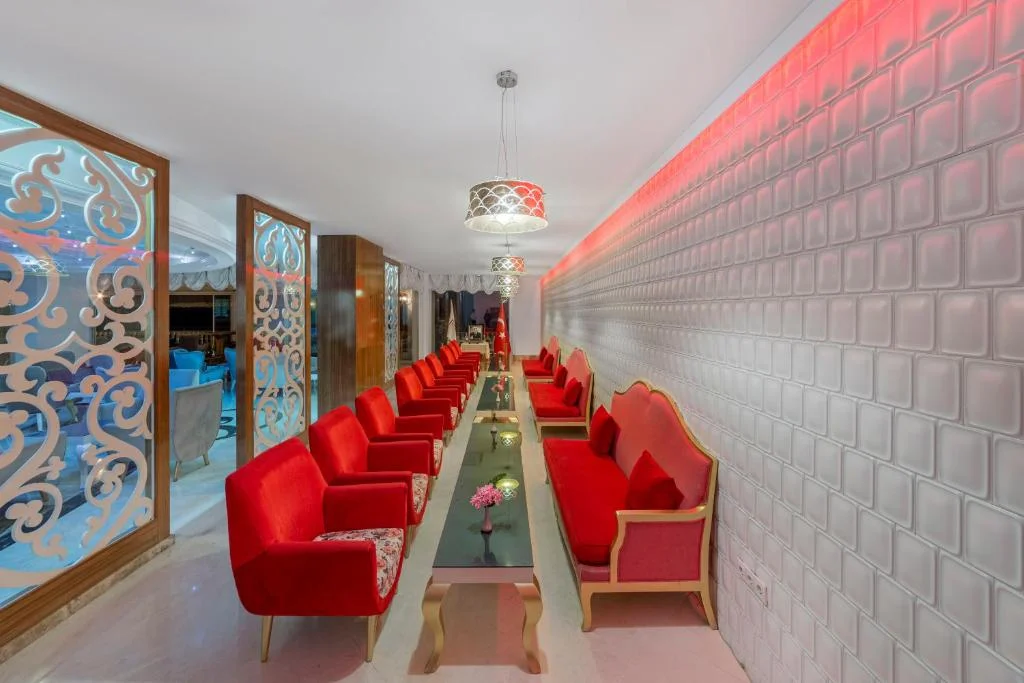 Justiniano Deluxe Resort