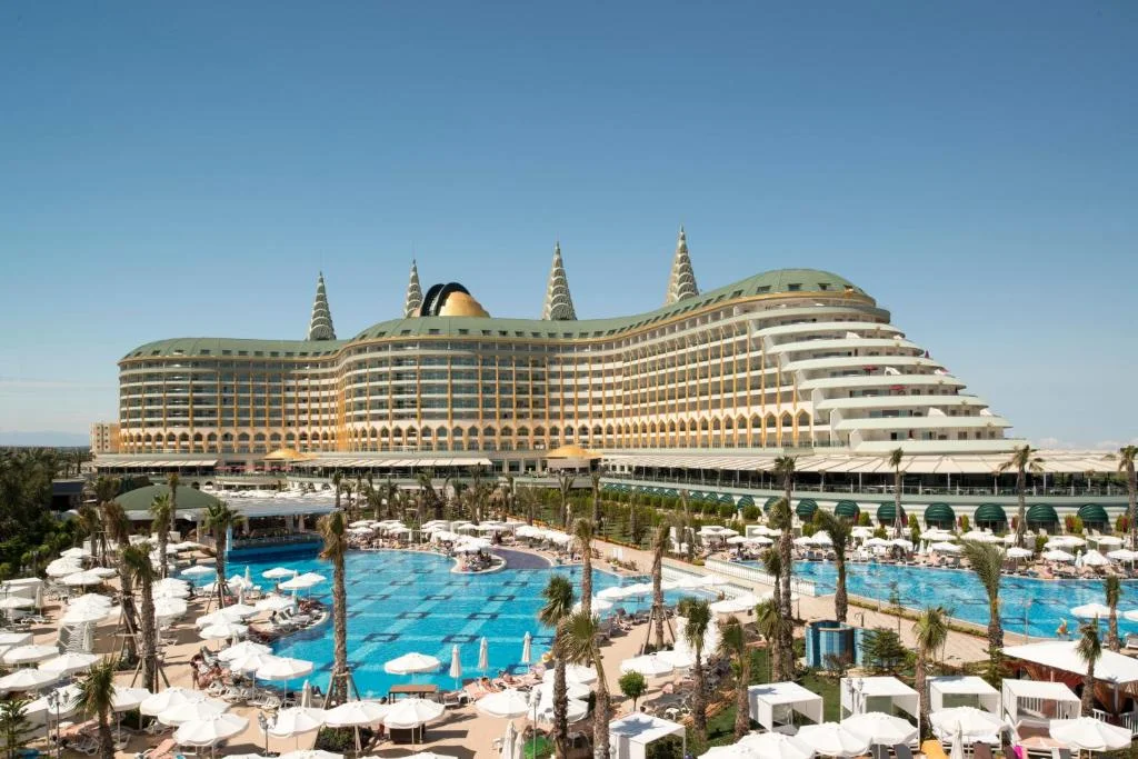 Delphin Imperial Lara - Fotoja 8