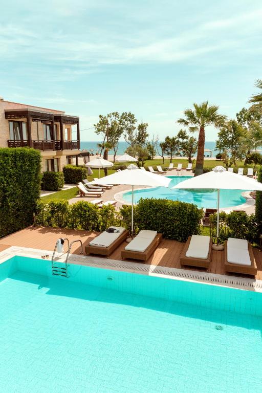 Mediterranean Village Hotel & Spa - Fotoja 2